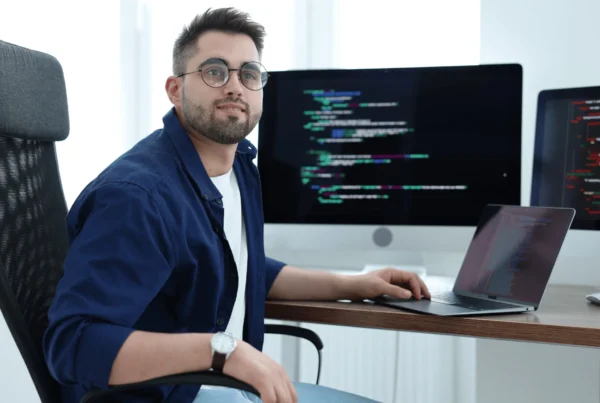 Rekruterzy IT pytają Cię o znajomość AI Act? Nie daj się zaskoczyć na rozmowie o pracę!